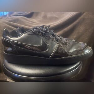 Used Nike Low Court Vision Sneakers
